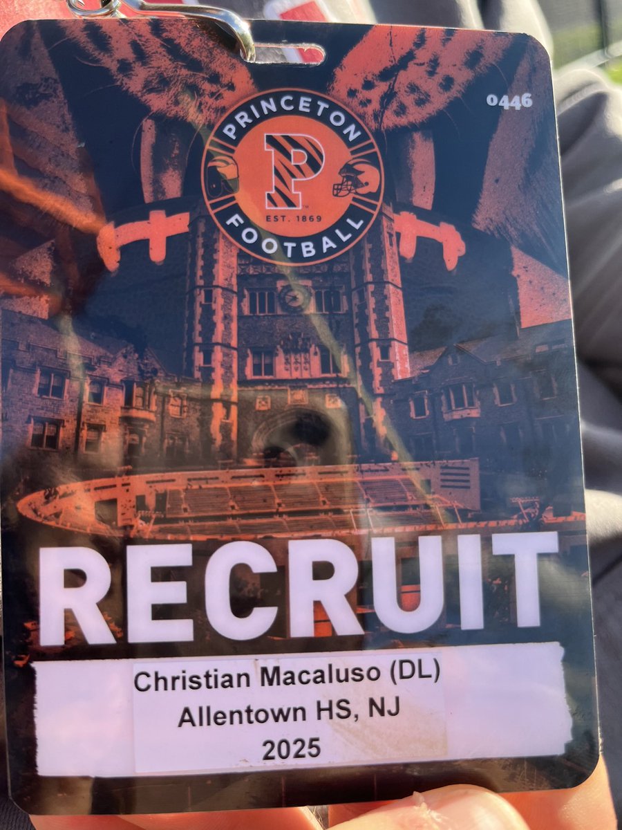 ChristianMac64's tweet photo. Thank you @CoachBobSurace and @SVerbit for having me at spring practice yesterday. I really enjoyed learning more about the school, football program, and watching practice. Can't wait to show you my skills at the camp in June! @andrew_bertz @Coach_Lach @nextlvlculture @GoMVB https://t.co/JFdBjKkwQU