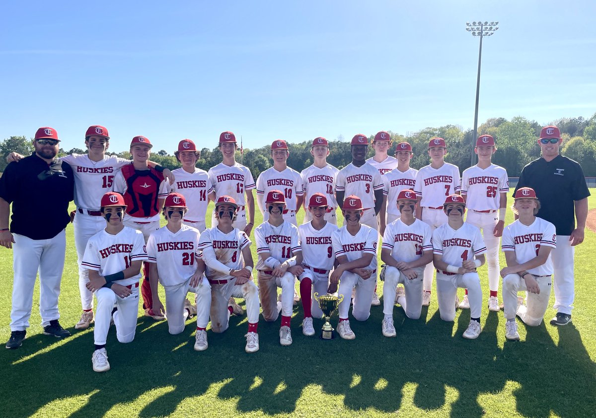 hewitt_baseball's tweet photo. Middle school finishes incredible season with 4-2 WIN in Championship Game!  Final record this year 27-1-1. Future going to be real fun!  #RC https://t.co/4PKsCOXCDG