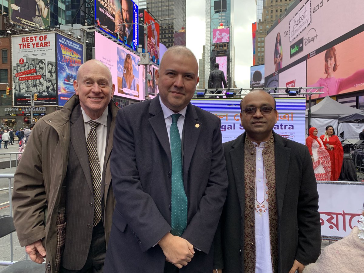 Shubho Nabho Barsho! Commissioner @mcastromoia celebrated Bangladeshi New Year today at Times Square with Bangladeshi immigrants in NYC. MOIA awishes Nepali, Thai, and Punjabi immigrant communities who are also celebrating New Year today. Happy Vaisakhi ‼️🤍❤️