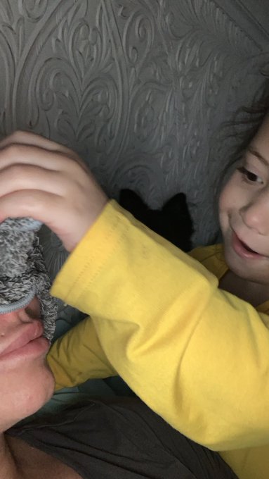 Taking care of mommy. https://t.co/0oZZAcxw8e<a href="/tag/mvsales"class="tags"><span>#mvsales</span></a>