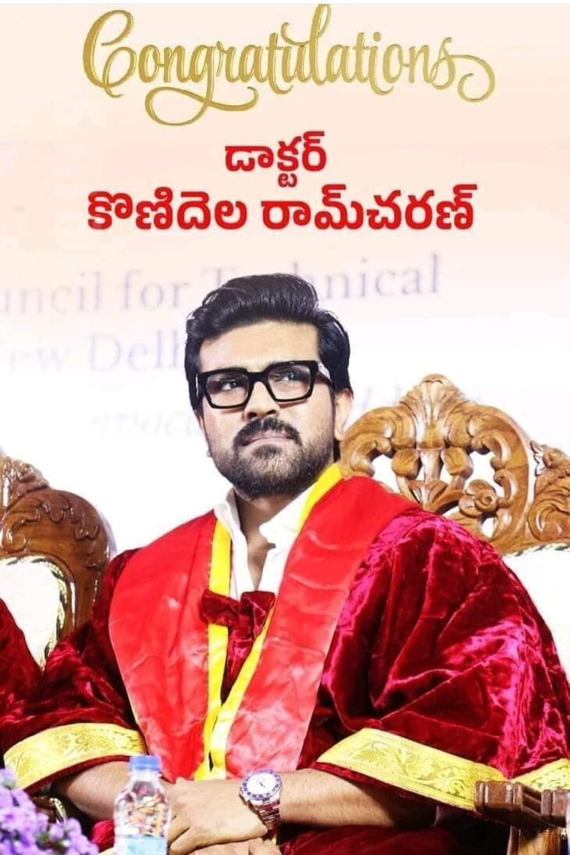 dilraju257's tweet image. తండ్రికి తగ్గ తనయుడు కాదు తండ్రిని మించిన తనయుడు మా చిట్టిబాబు వేల్స్ యూనివర్సిటీ నుండి గౌరవ డాక్టరేట్ అందుకున్న మన
#డాక్టర్_రామ్_చరణ్ గారికి శుభాభినందనలు...💐