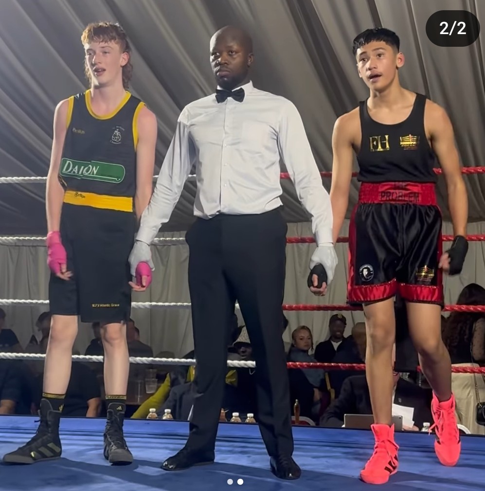 Congratulations to Zidane who beat the Irish National champion on late notice 👏 

Fantastic achievement Zidane! 

🥊🔥

#ColtonHillsPE #CHCS #ExercisingPotential #ZidaneTheProblemTazeem #Boxing #Pound4PoundBA