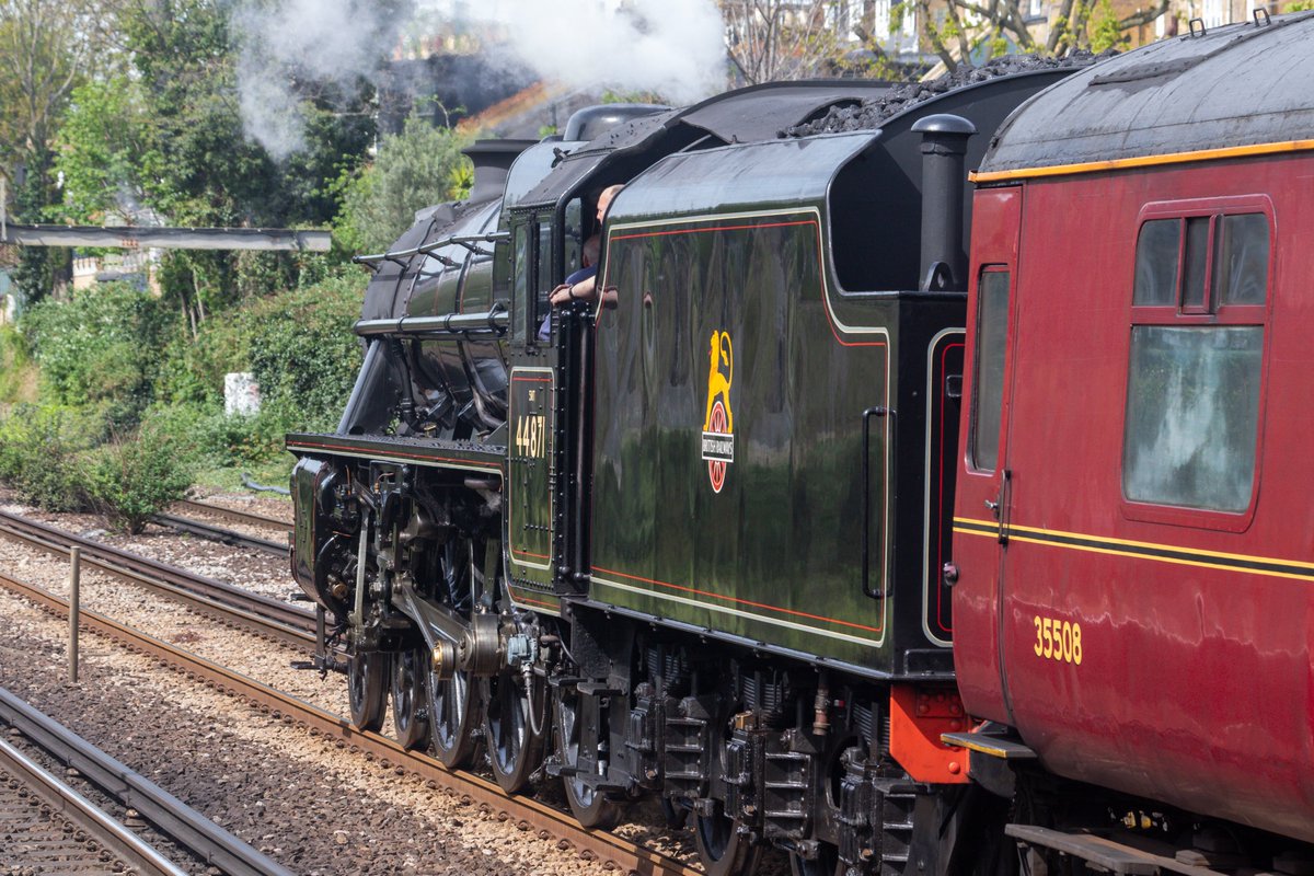 #44871 at Kensington @RailwaysToday @railwaysillus @westcoastrail