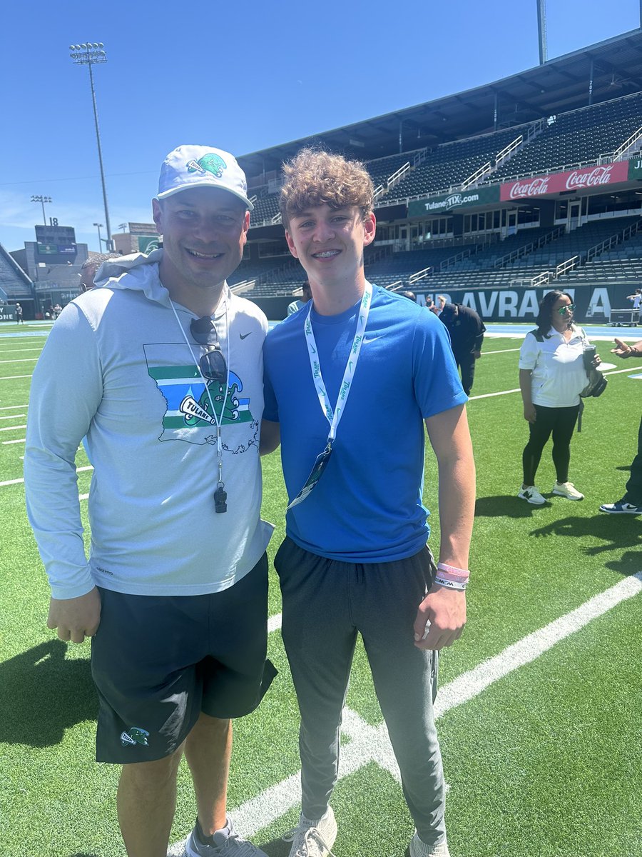 SamSollie tweet media