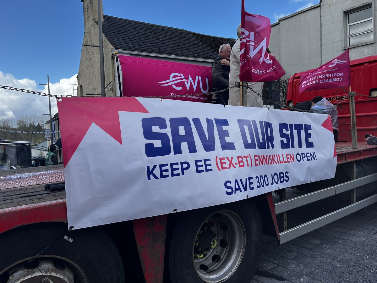 BT/EE group must keep jobs in Enniskillen. It’s the lifeblood of our economy at stake. As promised back in Feb when the announcement was first released, I’ll continue to fight for these jobs to remain. Today I joined @CWU_nitb rally to stand & speak up for Fermanagh employees.