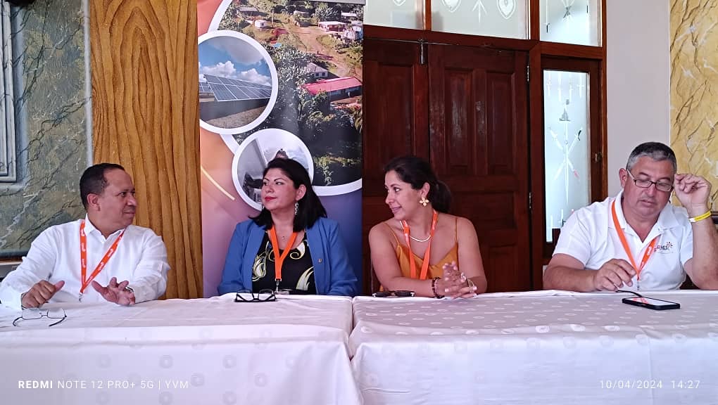 El evento CINAREM y el III Simposio Género y Energía del Proyecto FORMER,  propició el intercambio de saberes y buenas prácticas en la actividad minera y la generación de energías renovables entre especialistas de Cuba, Canadá, Chile,Honduras, España, México y África.
<a href="/CubaMES/">MES</a>