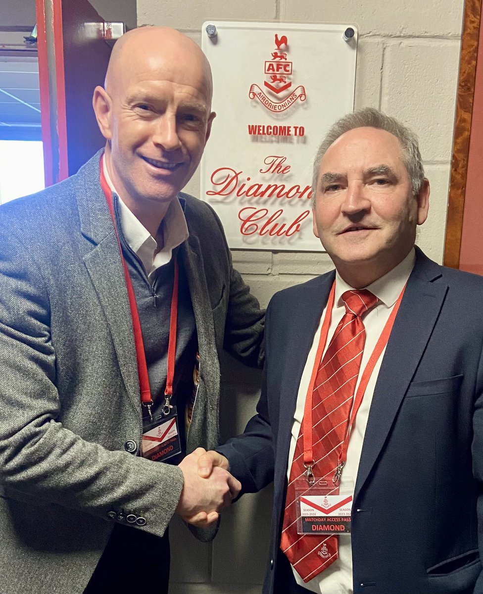 A huge thanks to <a href="/AirdrieoniansFC/">Airdrieonians FC</a> ’ Legend Willie McGuire for his very generous donation today  to our fundraising for <a href="/macmillancancer/">Macmillan Cancer Support</a>..

Once a Diamond, always a Diamond.. 🙌🏻♦️