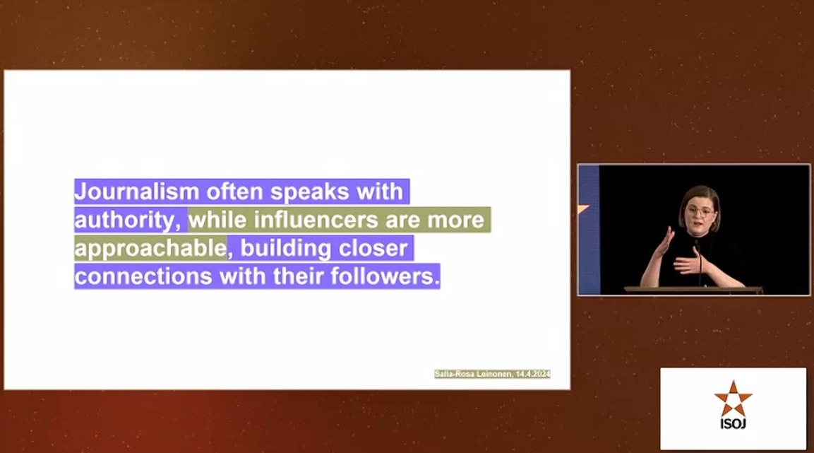 ConnectasLab's tweet photo. #25ºISOJ l Los periodistas estamos compitiendo por el mismo público con influencers, por esto debemos preguntarnos cómo hacemos para producir contenidos tan interesantes como el de los influencers, señaló @SallaRosaTuulia, productora de contenidos noticiosos para jóvenes en Yle. https://t.co/8kZA9zyzwq