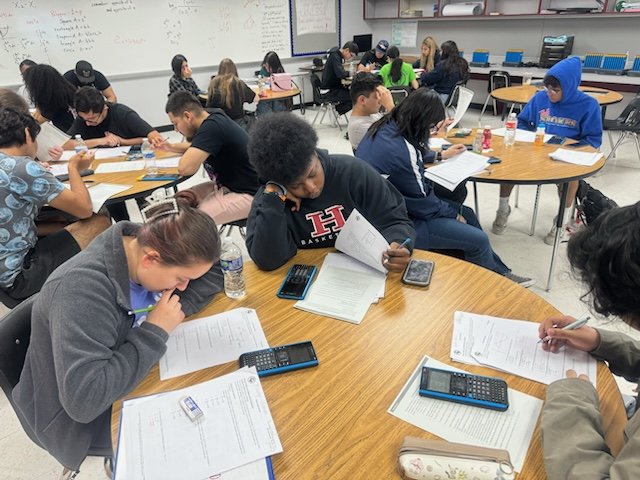 Early Saturday Grind for our YISD students! Calculus Camp 🤓 before the upcoming AP exams. Thank you to Mr.Padilla (HHS), Mr. Martinez(PHS) & Gear Up Tutors! Our students will be ready!!! #KingdomOfChampions #DistrictOfChampions
