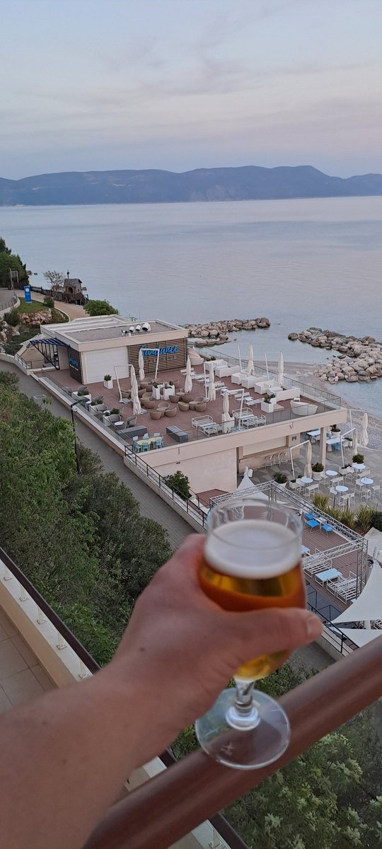 bolnicar69's tweet photo. Jedna sa godisnjega,da se vidi sa se bilo #valamar #rabac #kripto #kriptovalute #kriptohrvatska #kriptobalkan https://t.co/JOa6Pd01Lx