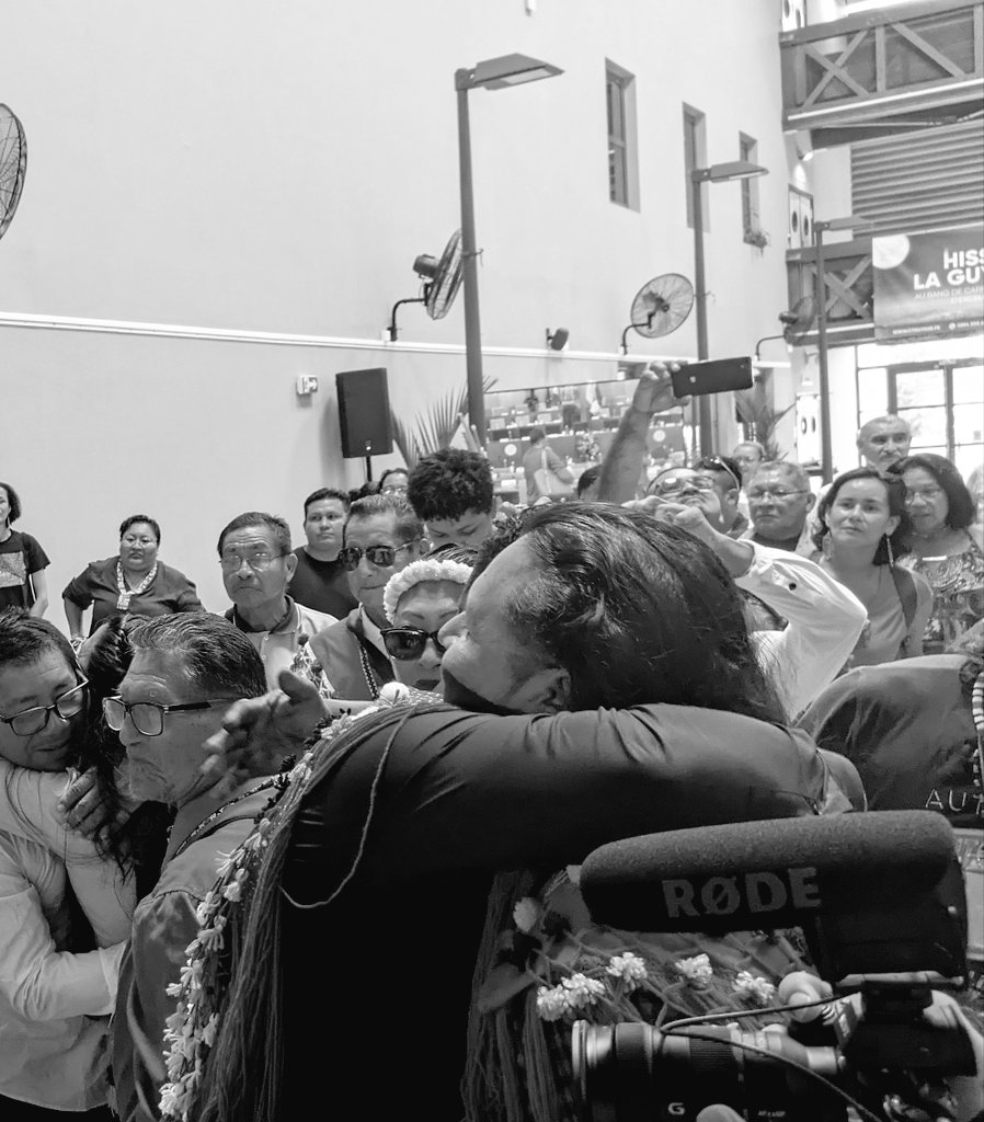 La résolution est adoptée!!!! 🎉🎉🎉