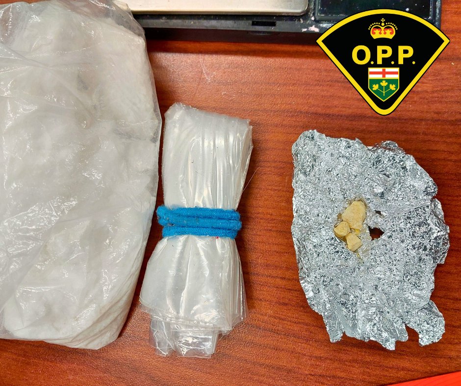 Two separate arrests made by the #JamesBayOPP on April 5th led to drug trafficking charges in #Kapuskasing after searches. A 51 y/o was arrested for an assault was found with speed, and later a 23 y/o was arrested and found with fentanyl, and crystal meth (pictured). ^kb