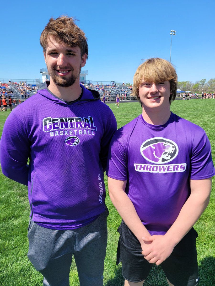 FEED THE COUGS tweet media