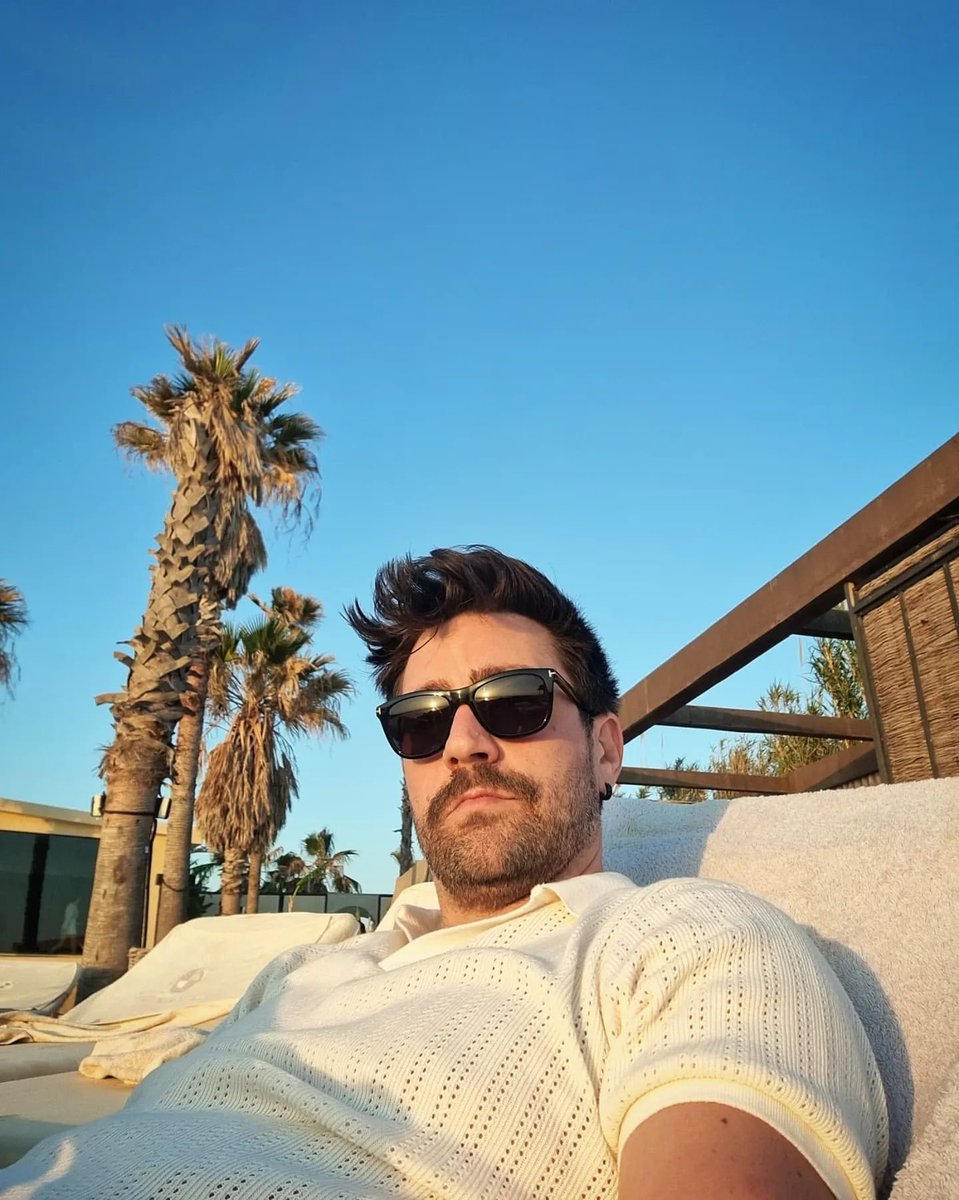 #ÇağlarErtuğrul’dan karizmatik bir kare. 😎