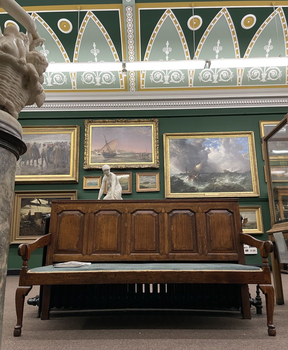 Next time you visit, why not use our galleries to relax? 

Sit down and enjoy the paintings, reflect on your day, read a good book, or take inspiration from the paintings to draw. Use our galleries to recharge and find #yourcreativehealth!