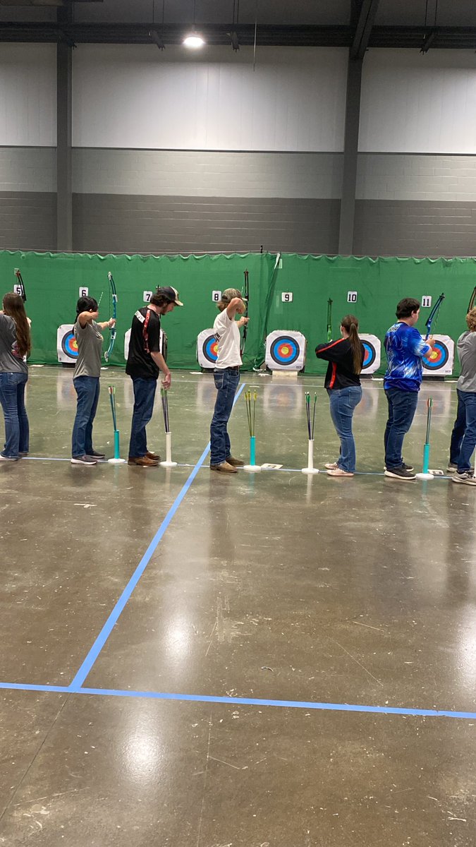CorinthArchery's tweet photo. Practice round for Hunter King as he begins his All Star shoot. Best of luck.
#whoyawith #ctown #shootersshoot
๐ดโซ๏ธ๐น https://t.co/1ZNOm8QCbQ