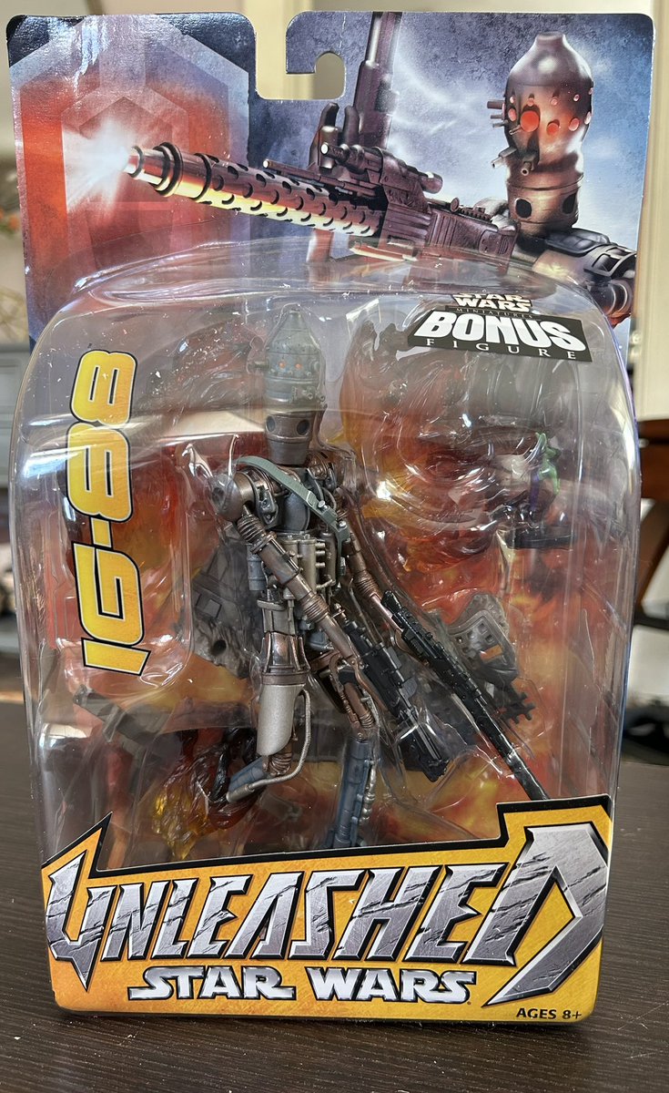 theC0LLECT0R_'s tweet photo. Latest acquisition found for only $35. Now only one left to complete the set-The ARC Heavy Gunner Trooper. #starwars #unleashed #starwarsunleashed #ig88 #bountyhunters https://t.co/G1HcZ7uuaX