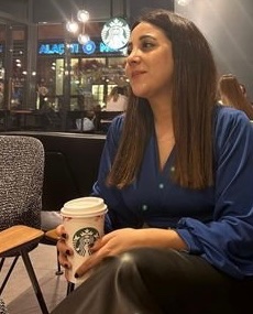 Elinde Starbucks bardaklı fotosunu profil resmi yaparak statü atladığını zanneden kompleksli bir lüzumsuz kaybetti.