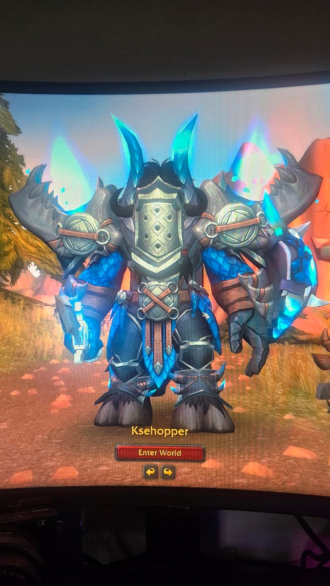 KSE_Hopper's tweet image. My warrior is looking pretty good if I say so myself!

#Warrior | #WoW | #TankLife