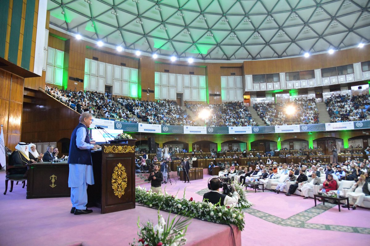 Prime Minister Muhammad Shehbaz Sharif addresses the prize distribution ceremony of the Annual Quran Kareem Recitation/Hifz Competition organized by the Muslim World League in Islamabad on 13 April 2024. @CMShehbaz