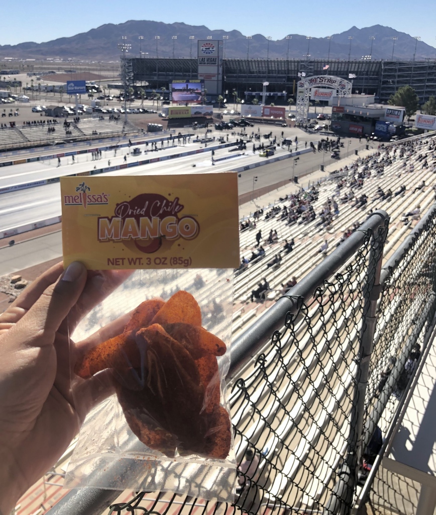 Snackin' at the Drag Strip!

📍 @LVMotorSpeedway
🏎️ @NHRA #VegasNats

Which snack are you choosing: #CleanSnax or Dried Chile Mango??

#MelissasProduce #HealthyOptions #NHRA #LVMS