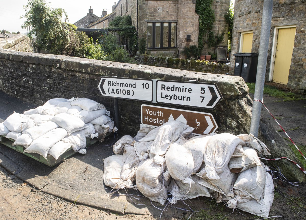 Yorkshire Dales residents and business owners are invited to an event to receive advice and assistance on how to better protect their properties from flooding.

The event is in #Leyburn Market Place between 7am and 4pm on 26 April.

Find out more at northyorks.gov.uk/news/2024/floo…