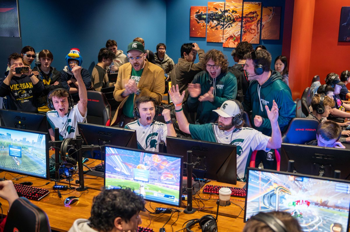 The moment when @EsportsAtMSU Rocket League knocked off @OhioStEsports in overtime of game 7 to secure a spot in the @BigEsportsConf Grand Finals. This is Rocket League!