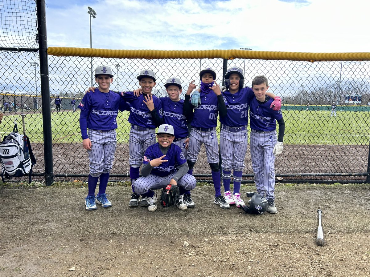 Select Baseball tweet media