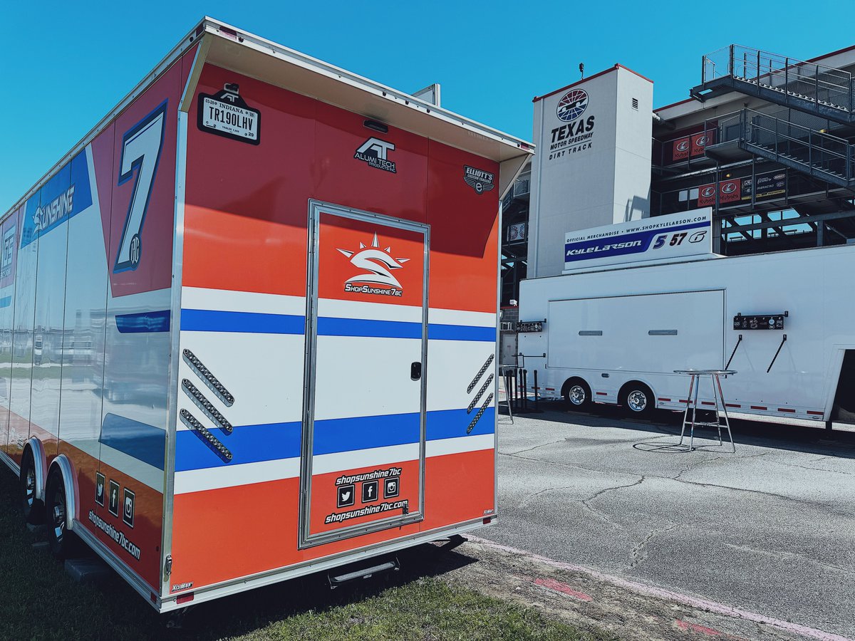 High Limit Racing (@highlimitracing) on Twitter photo 🔟 High Rollers will be signing autographs for fans at their merch trailers behind the grandstands at 3:30pm.
✍🏼 <a href="/Rico_Abreu/">RICO</a>
✍🏼 <a href="/JacobAllen1a/">Jacob Allen</a>
✍🏼 @SpencerBayston
✍🏼 <a href="/TyCourtney7BC/">Tyler Courtney</a>
✍🏼 <a href="/BrenhamCrouch/">Brenham Crouch</a>
✍🏼 @KaseyKahne
✍🏼 @BMRacing19
✍🏼 @Justin_Peck5
✍🏼 @Parker_PM9
✍🏼 @BradSweetRacing 🔟 High Rollers will be signing autographs for fans at their merch trailers behind the grandstands at 3:30pm.
✍🏼 <a href="/Rico_Abreu/">RICO</a>
✍🏼 <a href="/JacobAllen1a/">Jacob Allen</a>
✍🏼 @SpencerBayston
✍🏼 <a href="/TyCourtney7BC/">Tyler Courtney</a>
✍🏼 <a href="/BrenhamCrouch/">Brenham Crouch</a>
✍🏼 @KaseyKahne
✍🏼 @BMRacing19
✍🏼 @Justin_Peck5
✍🏼 @Parker_PM9
✍🏼 @BradSweetRacing