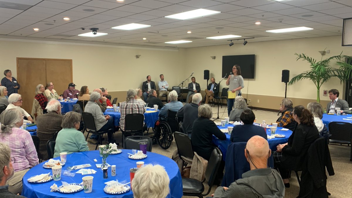 SarahTaber_bww's tweet photo. Met with Dems up in the mountains of Madison County this morning!
We talked rural livelihoods, and how we deserve leadership that knows how to invest in rural areas. https://t.co/NzEHiqGloG