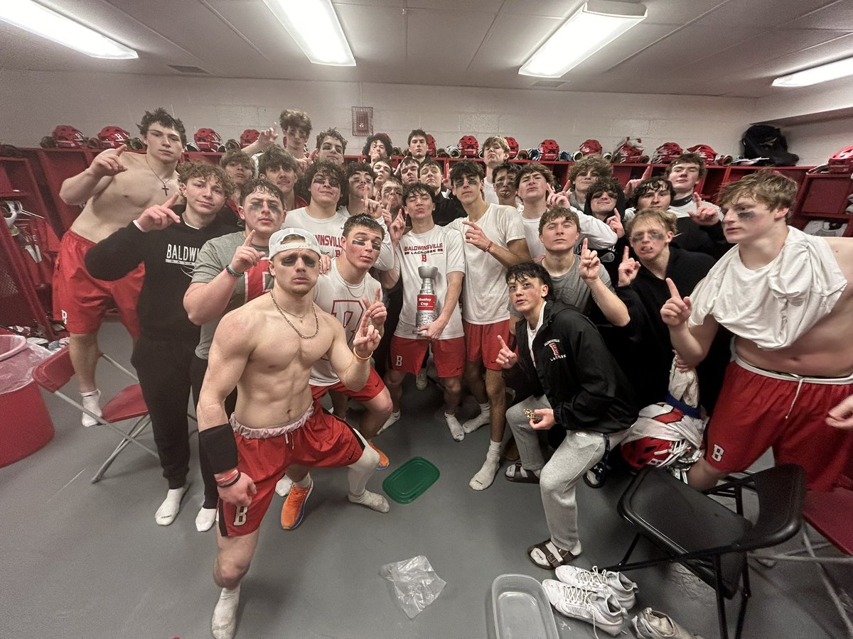 Final Score: B’ville 5 Canandaigua 4 We improve to 3-2 on the year! Manley Cup goes to Anthony Nicolucci for an outstanding defensive performance! Next up, at Genny on Tuesday night.