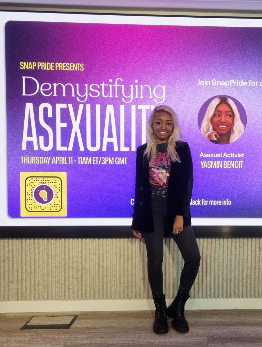 Asexual inclusion in the workplace matters! It was amazing to return to the @Snapchat HQ to speak to their staff about all things asexuality from a Black perspective! I also worked with them on a filter that educates their users about asexuality. 💜 #ThisIsWhatAsexualLooksLike