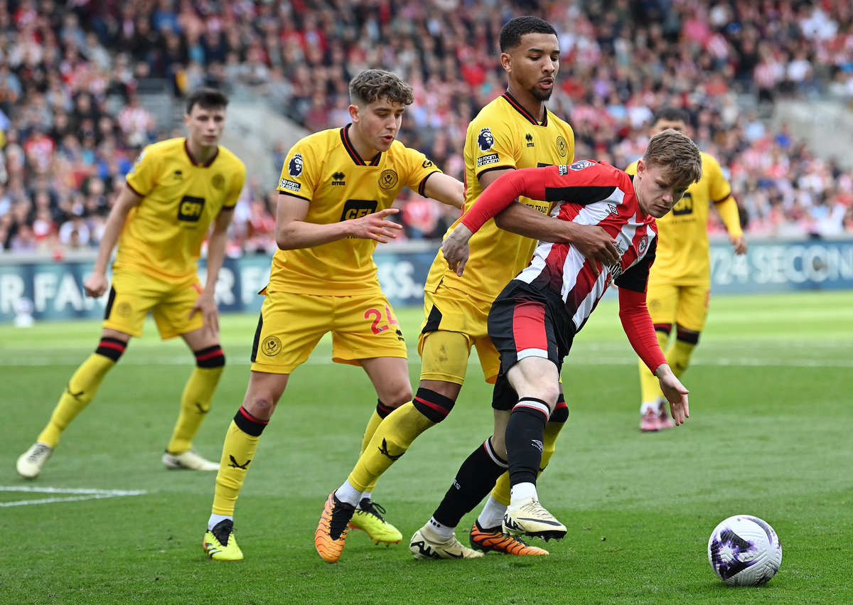 Brentford win 2-0 against Sheffield United at the G-Tech Stadium today..#BRESHU