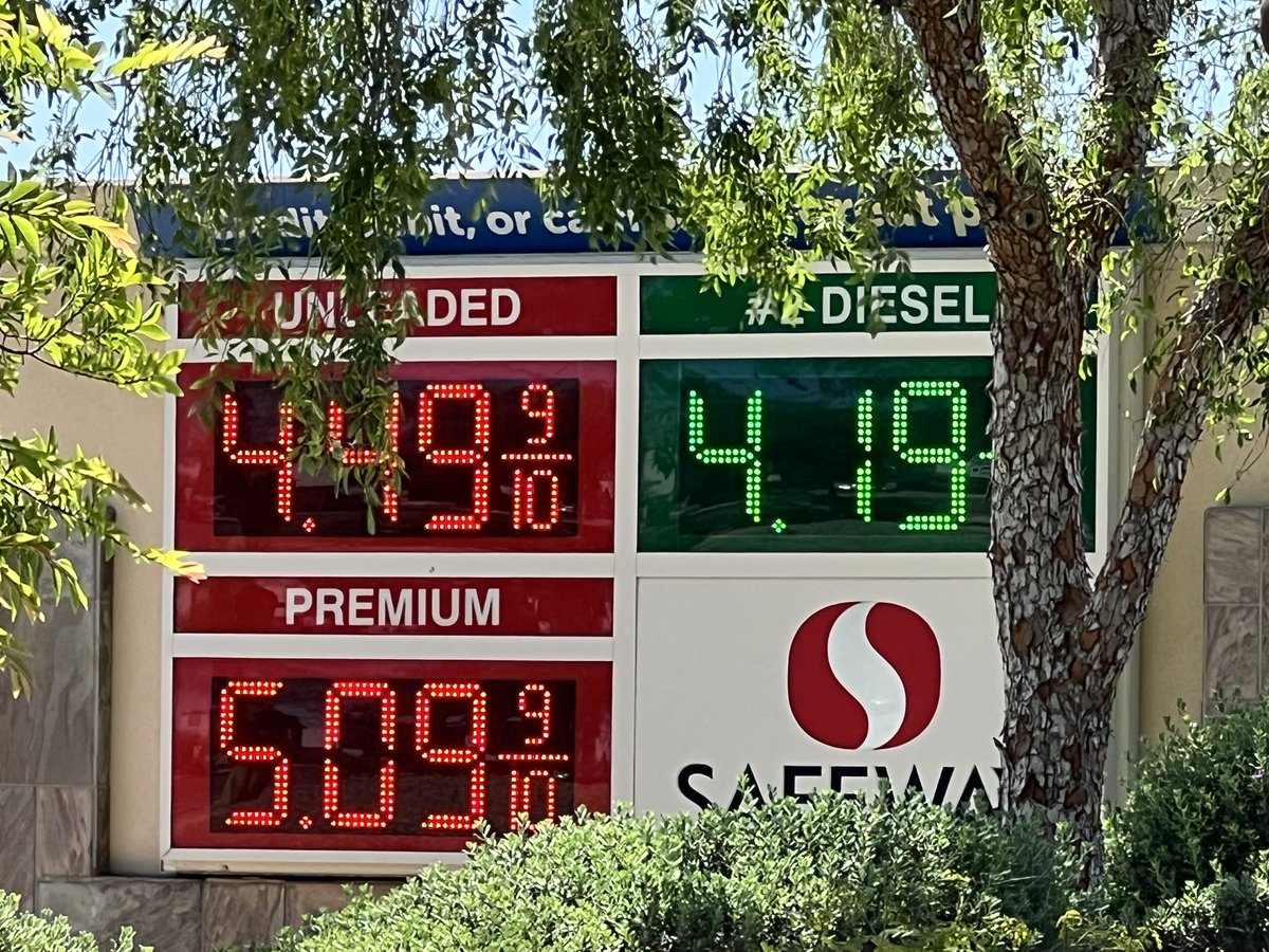 $4.49 Gas in Goodyear, AZ. ⛽️ #GoodyearAZ @GasBuddyGuy
