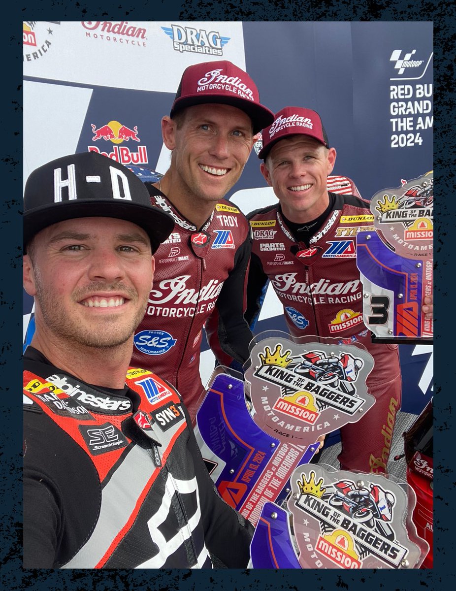 Race 1 winners selfie! 📸 #MotoAmerica | @TroyHerfoss | @KyleWyman | @OHaraRacing | @COTA