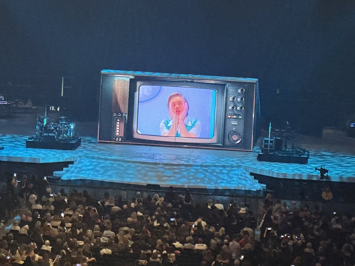 vgudge's tweet image. Can’t wait to see @takethat at Sheffield 🎶🎤