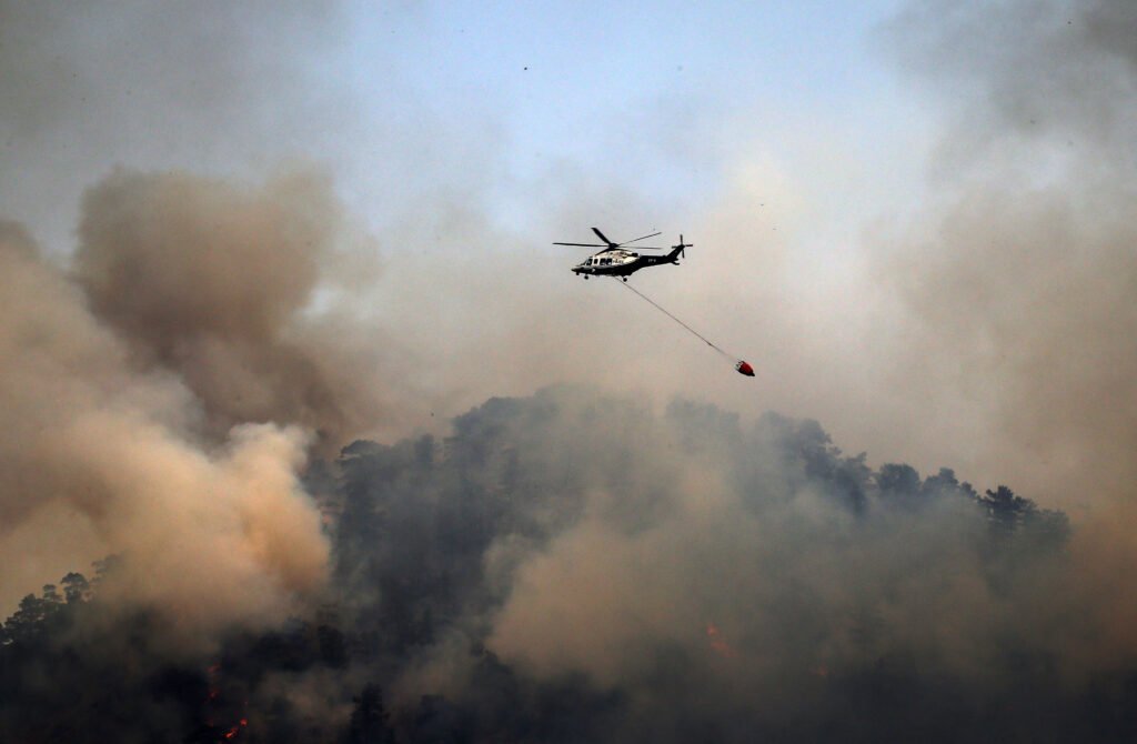 #Cyprus 🇨🇾 | Govt to continue forest fire fighting measures 🔥🌳 cyprus-mail.com/2024/04/13/gov…