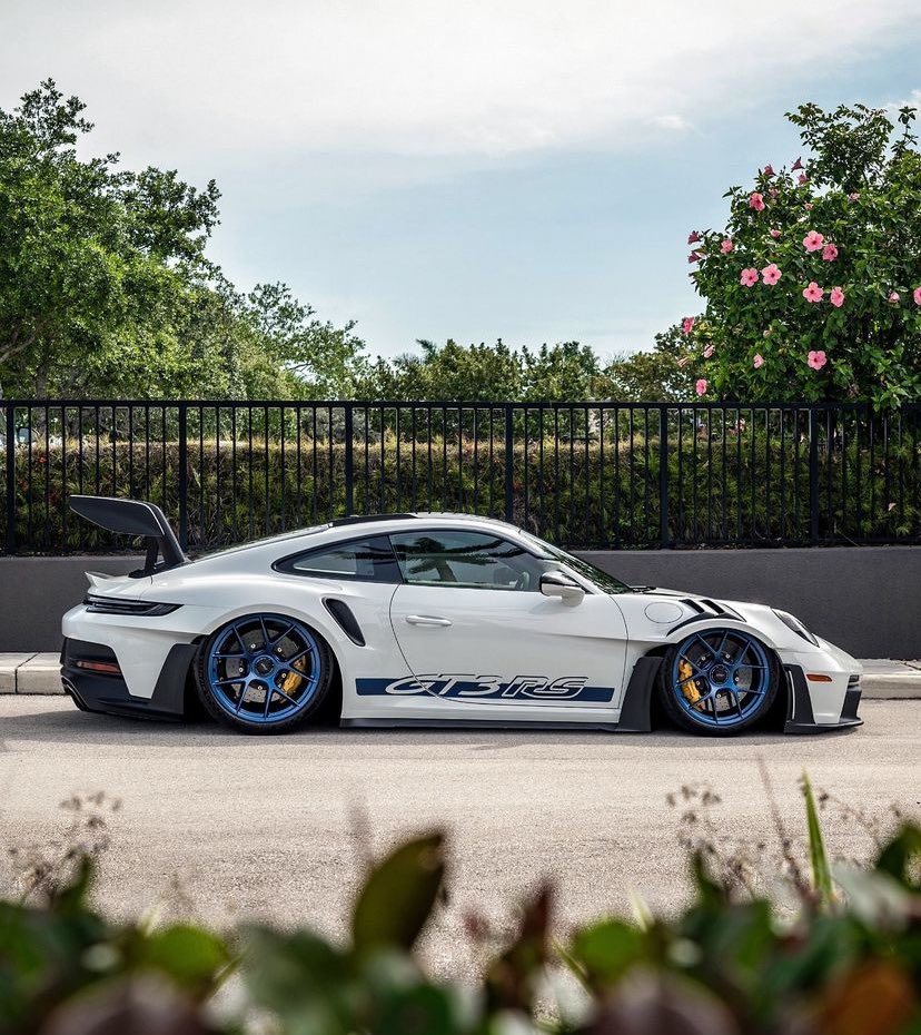 992 GT3RS laying down….🔥