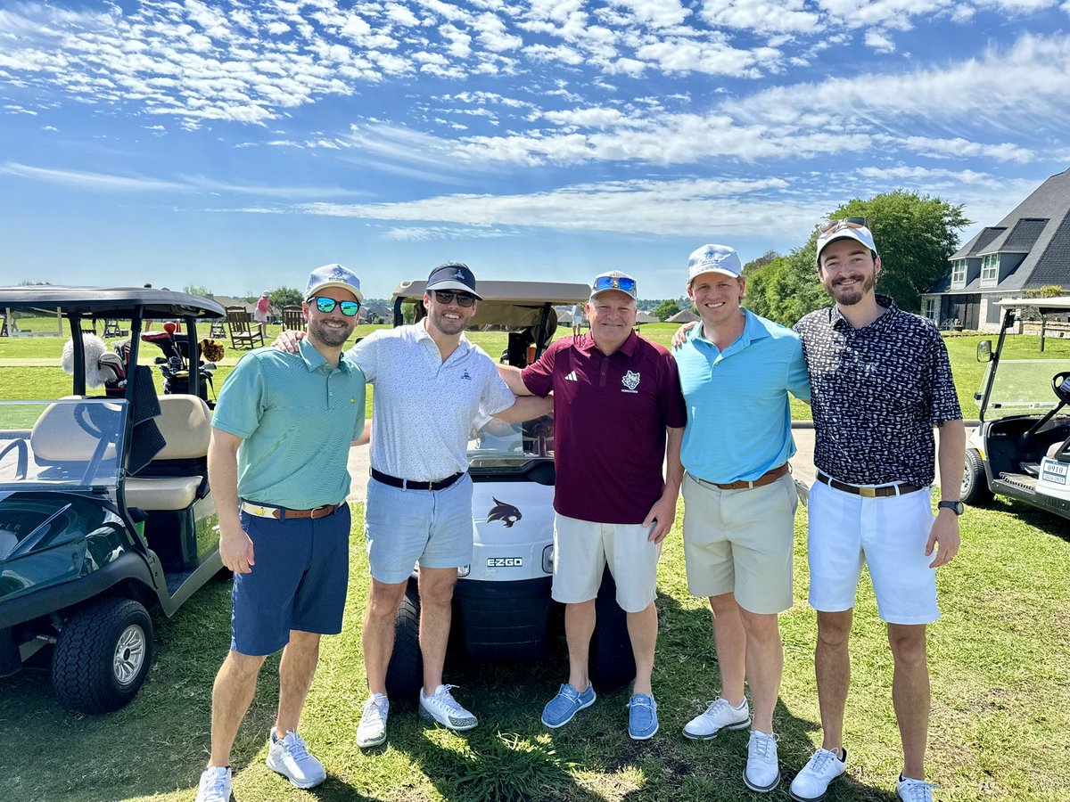 A tantrum of Bobcats at Bentwater today- ⛳️ Bobcat Bonanza auction item in May! 🐾 <a href="/KentPope92/">Kent Pope</a> 
<a href="/TXSTBobcatClub/">Texas State Bobcat Club</a>