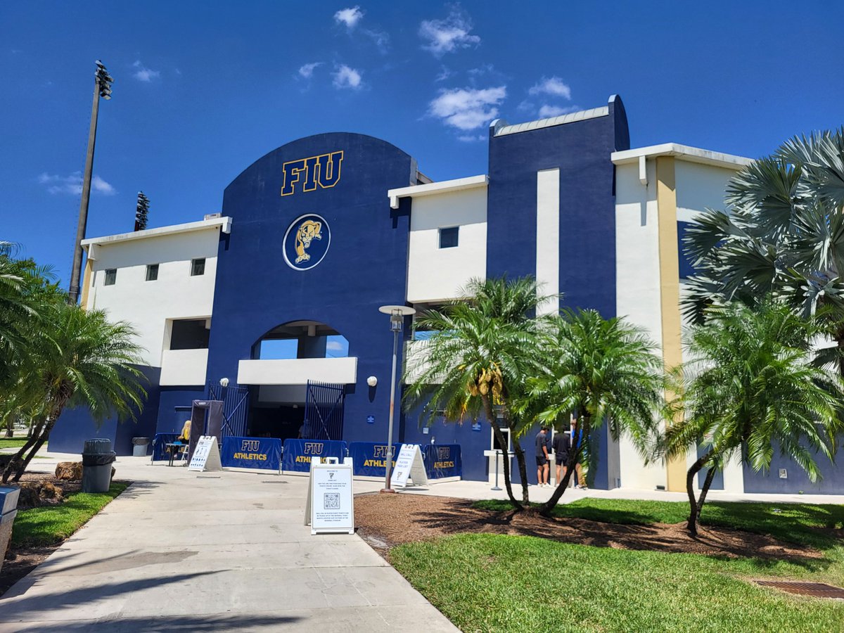 Looks like a great day for some REVENGE. 😾

<a href="/FIUBaseball/">FIU Baseball</a> looks to take down the Wofford Terriers today at 3pm!

#FIU | #Panthers | #PawsUp