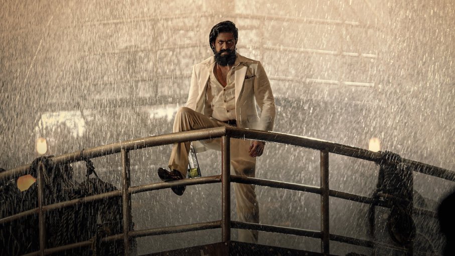 NishitShawHere's tweet photo. 2 Years of #KGF2 🔥🔥🔥 Still remember the #Yash Mania all over 💥💥💥 https://t.co/EDu4jFBDM7