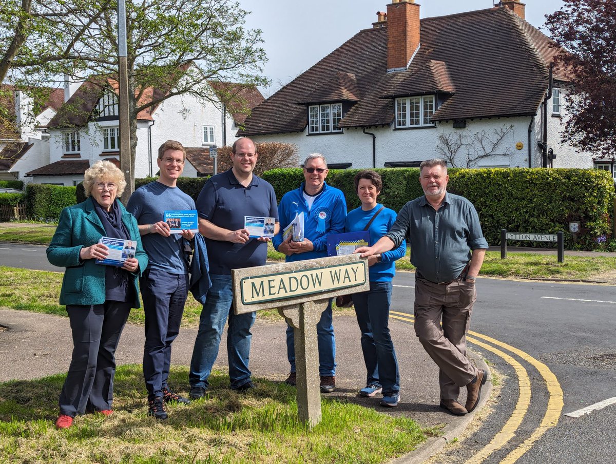 An enjoyable and positive day on the doorsteps with a great team in Letchworth Garden City #MorePoliceSaferStreets