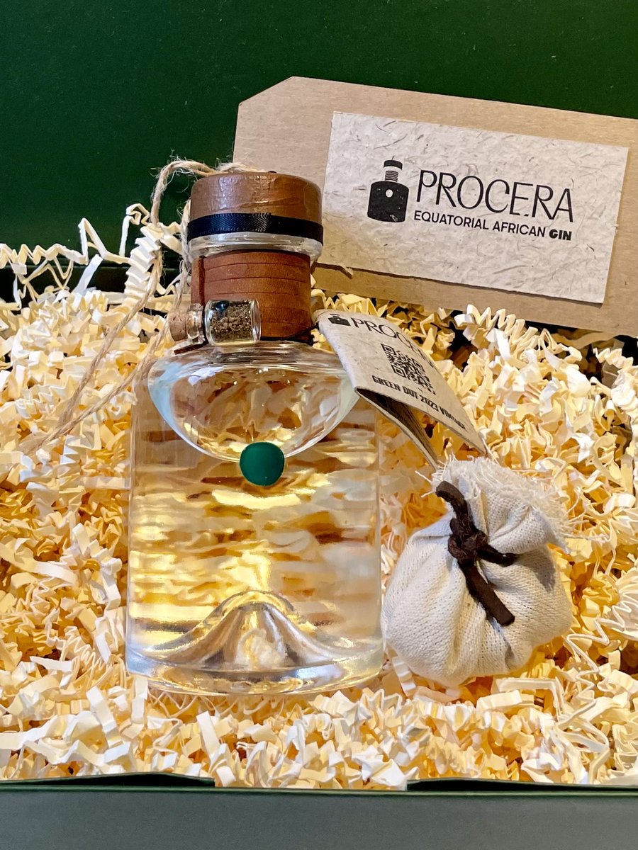 Procera Green Dot 2023 is crafted only from the berries, foliage and wood of a single juniper tree and I cannot wait to try it! [Gifted] #NewGinAlert 🍸🚨