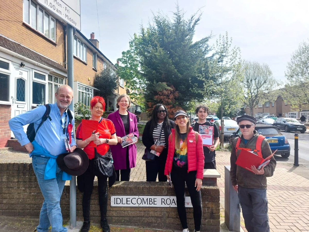 #LabourDoorstep out in Tooting today
