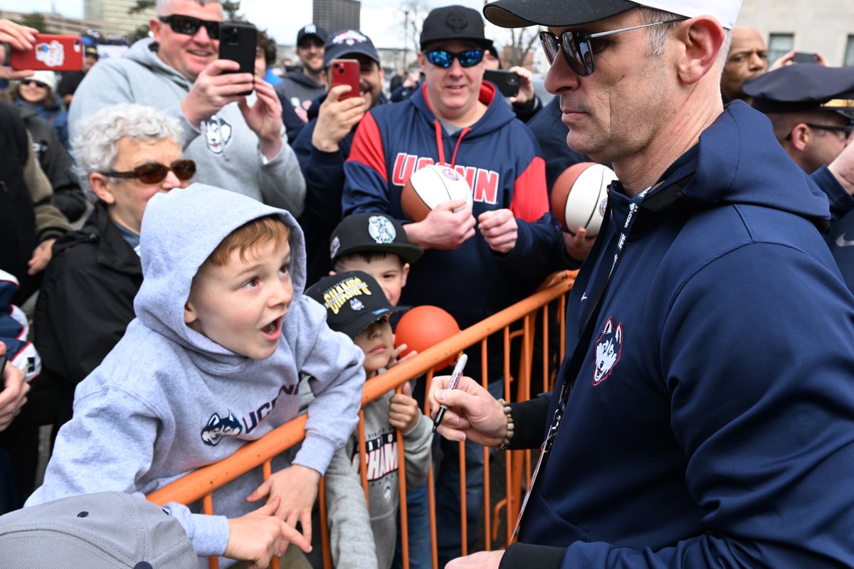 Cloe Poisson tweet media