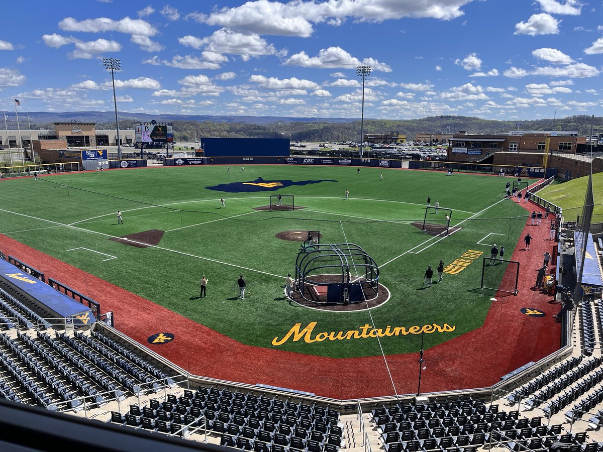 How the weekend started……last night Spring Game at FBC Mortgage Stadium How the weekend is going…Morgantown for @UCF_Baseball against West Virginia. First pitch 4:05p on 96.9FM/740AM/@iHeartRadio(search 96.9 The Game)