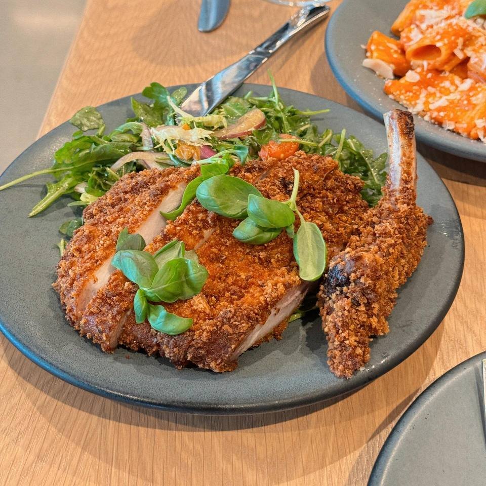 It`s the weekend, Boasted Steak for lunch😋😋
#TheWeekend #Favoriteslunchfortheweekend
