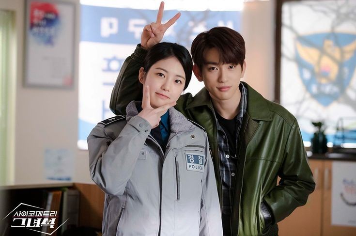 doramatica_d's tweet photo. #DDQuotes: #HeIsPsychometric
Lee An é um garoto que tem um incrível poder de sentir os segredos de outras pessoas com apenas um simples toque, ele conhece Yoon Jae In uma garota capaz de qualquer coisa para esconder um segredo.
#ParkJinYoung #ShinYeEun #KimKwon #KimDasom https://t.co/yOfLCeo1Jz