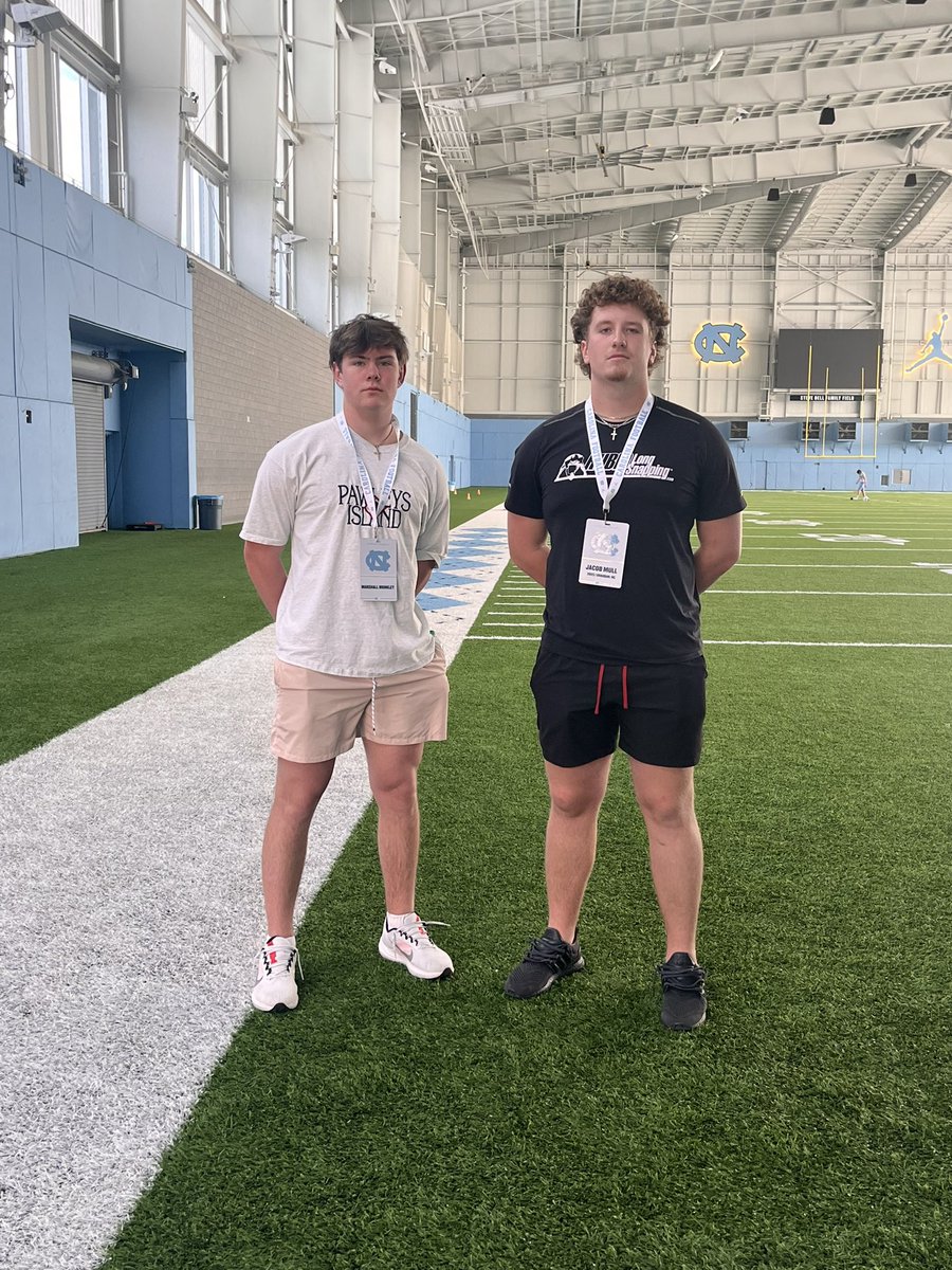 JacobMull8's tweet photo. Had a GREAT visit to UNC Chapel Hill today with @MarshBrink. Thanks to @STCoachMeleUNC and UNC staff for the invite and extreme hospitality. Can’t wait to get back soon!
@CoachLPorter @CoachMackBrown @DraughnFB @TheChrisRubio https://t.co/r6jDwc2M9V