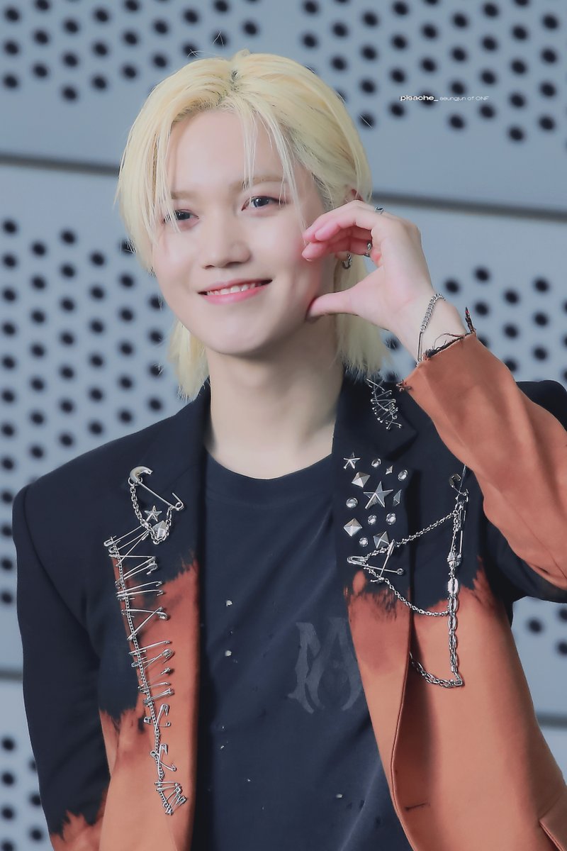 240413

#온앤오프 #승준 #ONF
